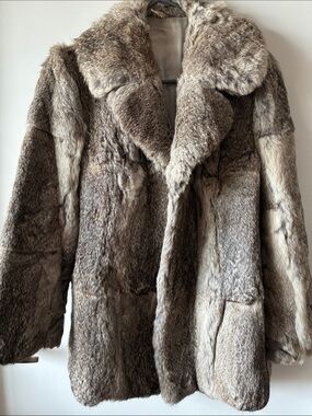 STUNNING Genuine Grey Patchwork Fur Coat, Sz 40